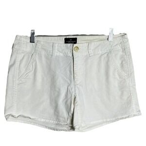 American Eagle Shorts Womens 8 Shortie Chino White Khaki‎ Flat Front Neutral